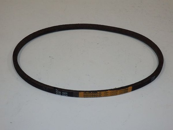 WEIBANG klinový remeň AK32-HA34